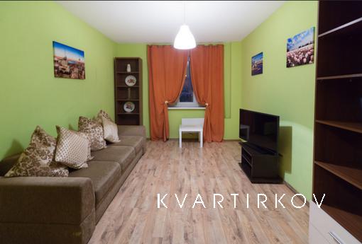 Район ТРЦ КРАСНАЯ ПЛОЩАДЬ!  Посуточно., Краснодар - квартира посуточно