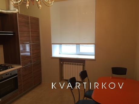 Центр Казани, новый дом, Казань - квартира посуточно