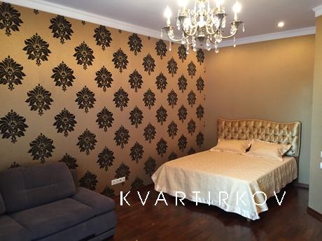 Центр Казани. Новый дом. Есть все необходимое - посуда, мебе