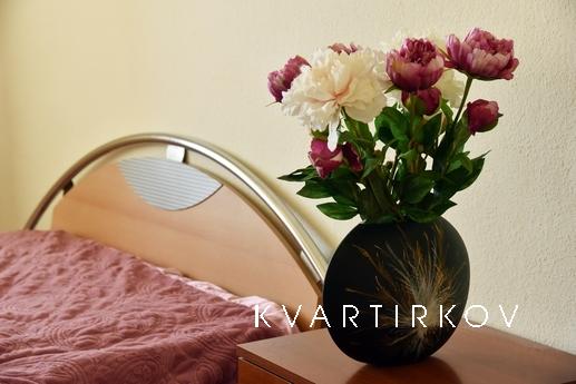 Живите в центре Москвы за 1600 рублей в сутки ! 
от собствен