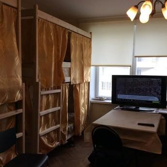 Предлагаем койко-места в хорошей просторной квартире. У нас 