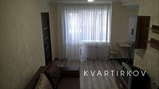 One-room apartment at Segedskaya, Odessa - apartment by the day