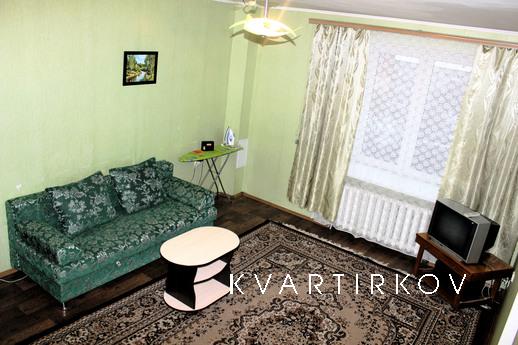 1 bedroom apartment for rent, Tyumen - apartment by the day