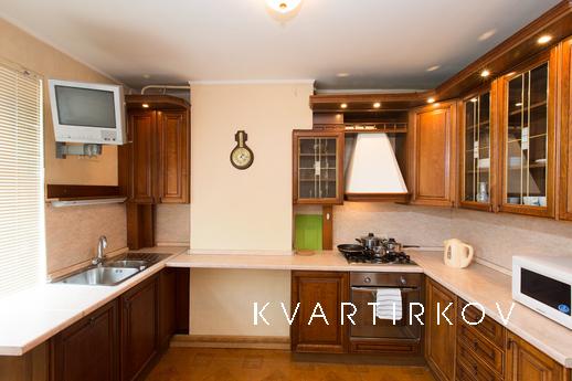 Сдам посуточно 3-к апартаменты., Москва - квартира посуточно