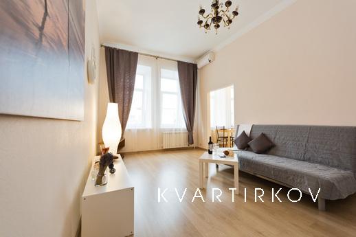 1 комнатная квартира пер. Селиверстов 1А, Москва - квартира посуточно