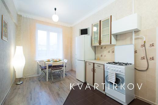 1 bedroom on Frunze Embankment, Moscow - apartment by the day