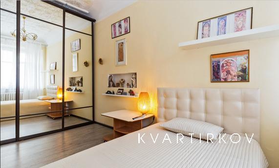 2 комнатная Б Афанасьевский пер. 17/7, Москва - квартира посуточно