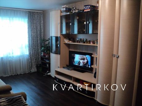 Сдам квартиру посуточно
2-к квартира 49 м² на 4 этаже 4-этаж