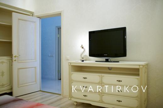 3-bedroom apartment, 'Provence', Odessa - apartment by the day