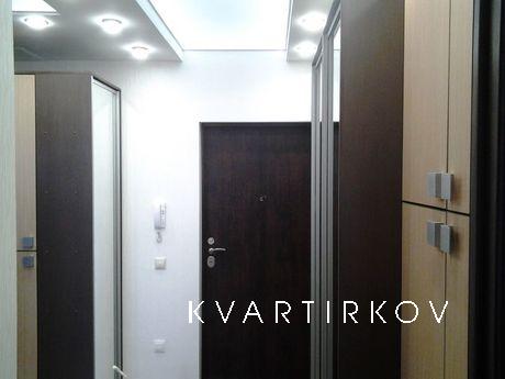 1 bedroom apartment  Tyumen district, Tyumen - apartment by the day