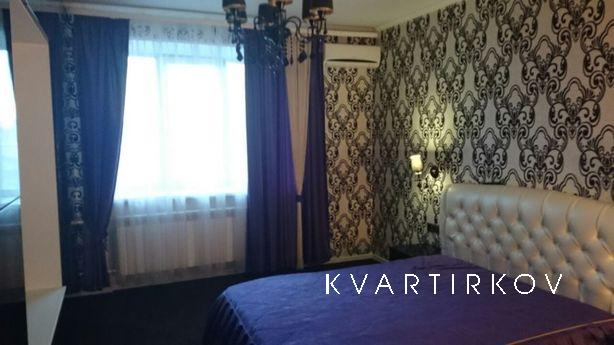 2 bedroom apartment for rent, Tyumen - apartment by the day