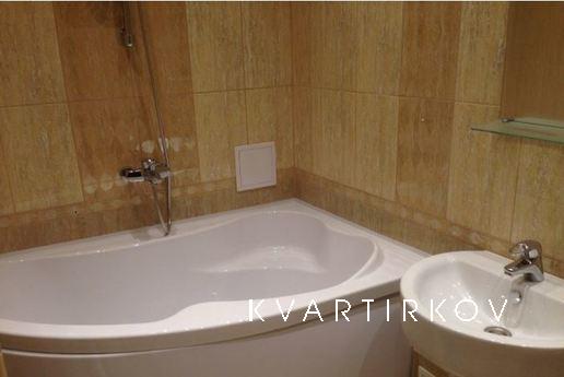 2 bedroom apartment for rent, Tyumen - apartment by the day