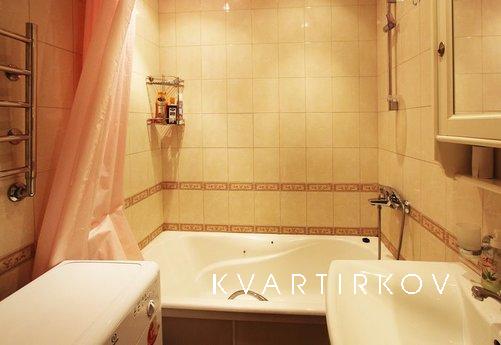 1-комнатная квартира рядом с метро, Екатеринбург - квартира посуточно