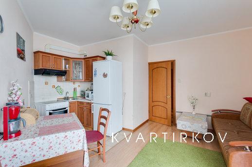 Comfortable mansion in the metro !!!, Москва - квартира подобово