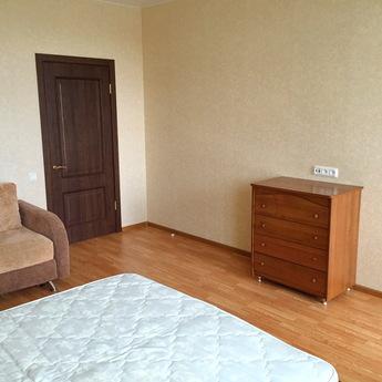 Bright apartment close to the metro, Saint Petersburg - apartment by the day