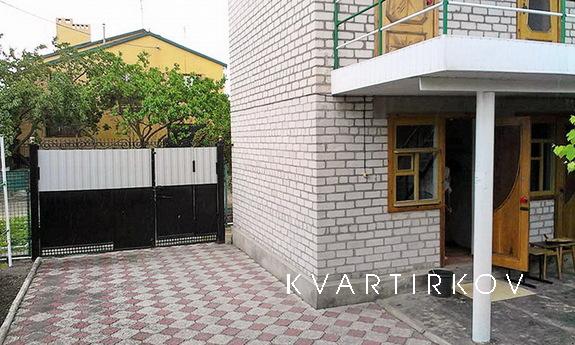 Cheap rooms in the Horse, Berdiansk - apartment by the day