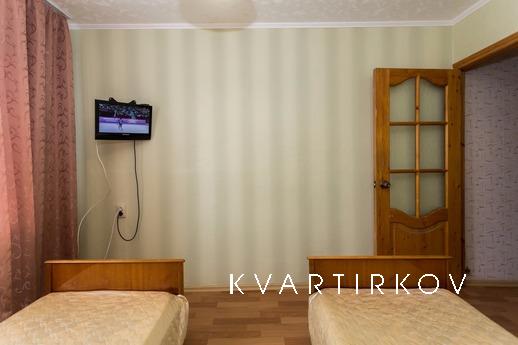 3 к.кв.  Центр. Документы. Wi-Fi Хозяин, Краснодар - квартира посуточно