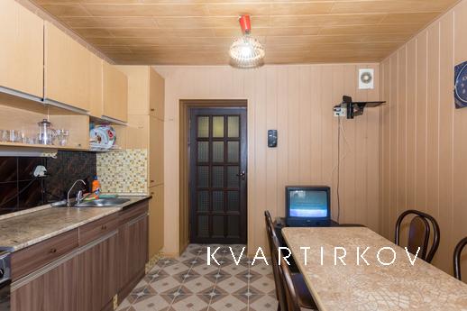 2-комнатная квартира в центре города, Краснодар - квартира посуточно