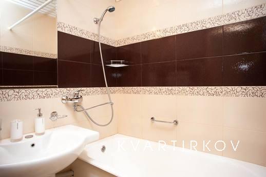 2-комнатная квартира посуточно, Тюмень - квартира посуточно