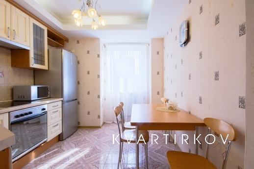 2 bedroom apartment for rent, Tyumen - apartment by the day