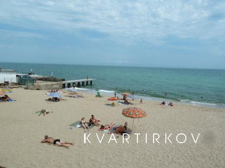 apartments by the sea, Odessa - apartment by the day