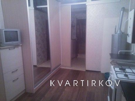 2-bedroom apartment in the city center, Odessa - apartment by the day