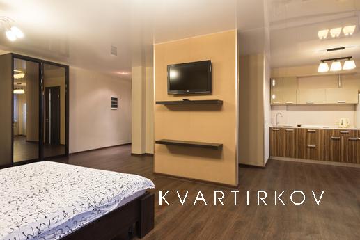 евро студия посуточно в новом доме, Екатеринбург - квартира посуточно