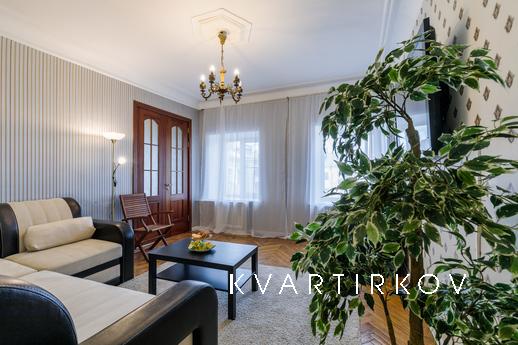 Daily rent 3-room apartment, Санкт-Петербург - квартира подобово