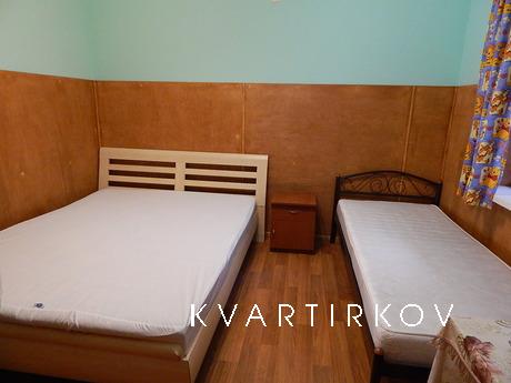 Здам кімнати в котеджі подобово, Чорноморськ (Іллічівськ) - квартира подобово