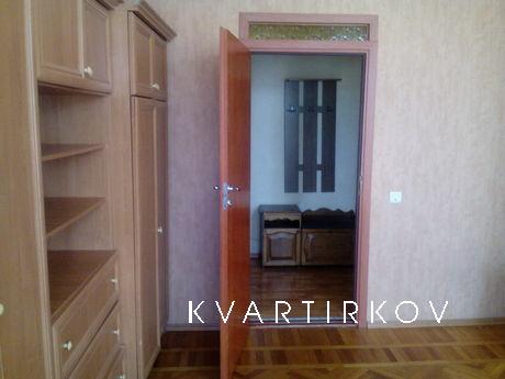 двухуравневые аппартаменты с 3 спальнями, Одесса - квартира посуточно