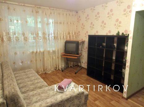 КВАРТИРА НА ЧИСТОПОЛЬСКОЙ(КОЗЬЯ СЛОБОДА), Казань - квартира посуточно