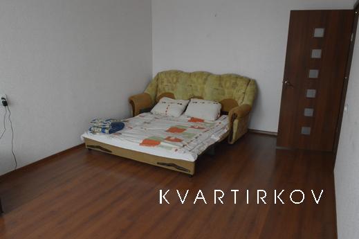 Сдается двухкомнатная квартира для взрослых серьезных людей.