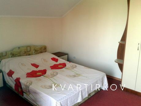 Cheap Luxury Hotels in Slobodka, Berdiansk - apartment by the day