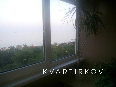 Сдам свою 2к. квартиру с видом на море!, Черноморск (Ильичевск) - квартира посуточно