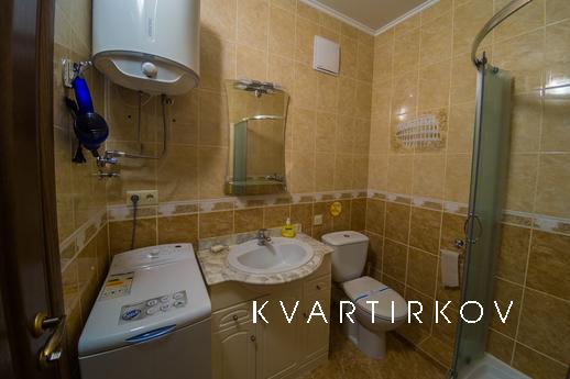 1 to. apartment in Kiev, st. Bogatyrskay, Kyiv - apartment by the day