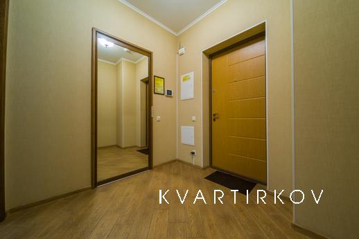 1-к. квартира в Киеве ул. Богатырская 6а, Киев - квартира посуточно