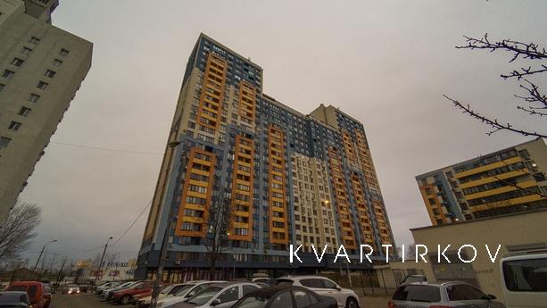 2-к. квартира в Киеве ул. Богатырская 6а, Киев - квартира посуточно