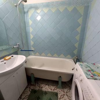 Room for rent in private house, Odessa - apartment by the day