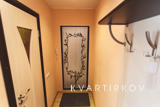 Квартира с Дизайнерским ремонтом, Тюмень - квартира посуточно