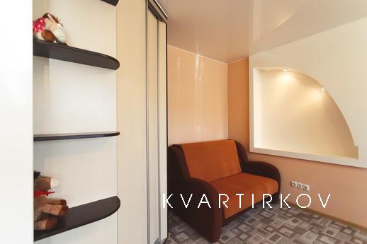 Квартира с Дизайнерским ремонтом, Тюмень - квартира посуточно