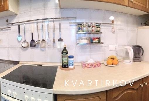 Novy Arbat str., 30/9, Moscow - apartment by the day