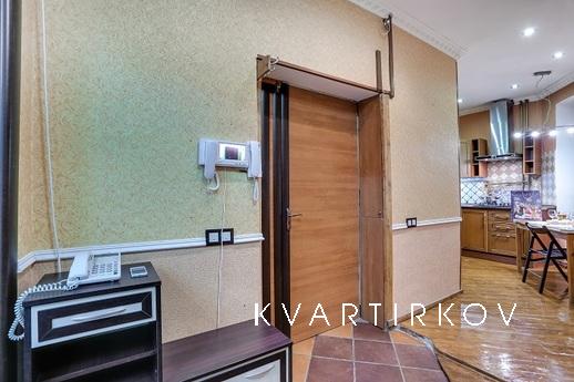 Крестовоздвиженский пер, 4, Москва - квартира посуточно