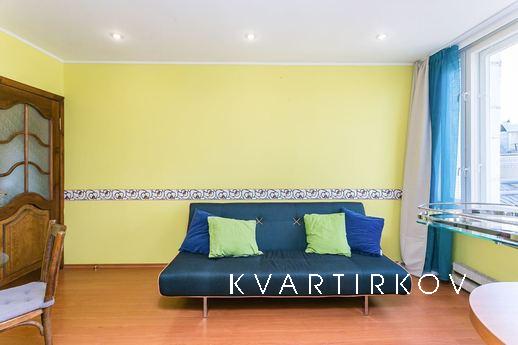 Посуточно Новый Арбат 26, Москва - квартира посуточно