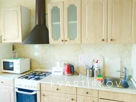 Посуточно улица смоленская 6, Москва - квартира посуточно