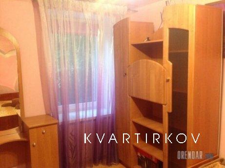 cozy 2 bedroom apartment, Odessa - apartment by the day