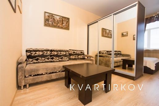 Сдаётся посуточно квартира новая . Собственница,
в районе Юж