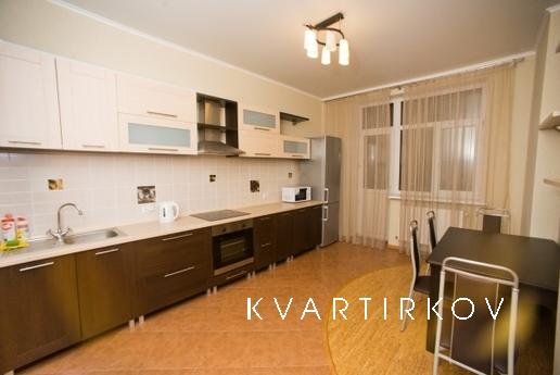 Сдается квартира посуточно, собственница, Екатеринбург - квартира посуточно