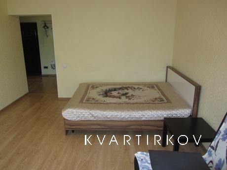 Светлая, уютная квартира с современным ремонтом евро-класса.