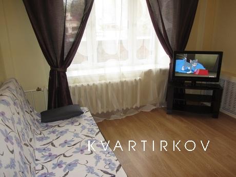 Сдается квартира посуточно, собственница, Екатеринбург - квартира посуточно