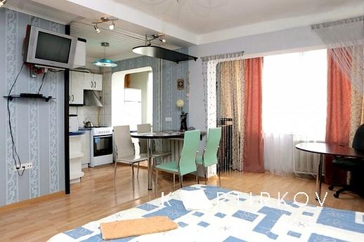 Rent apartment, proprietress, Yekaterinburg - apartment by the day